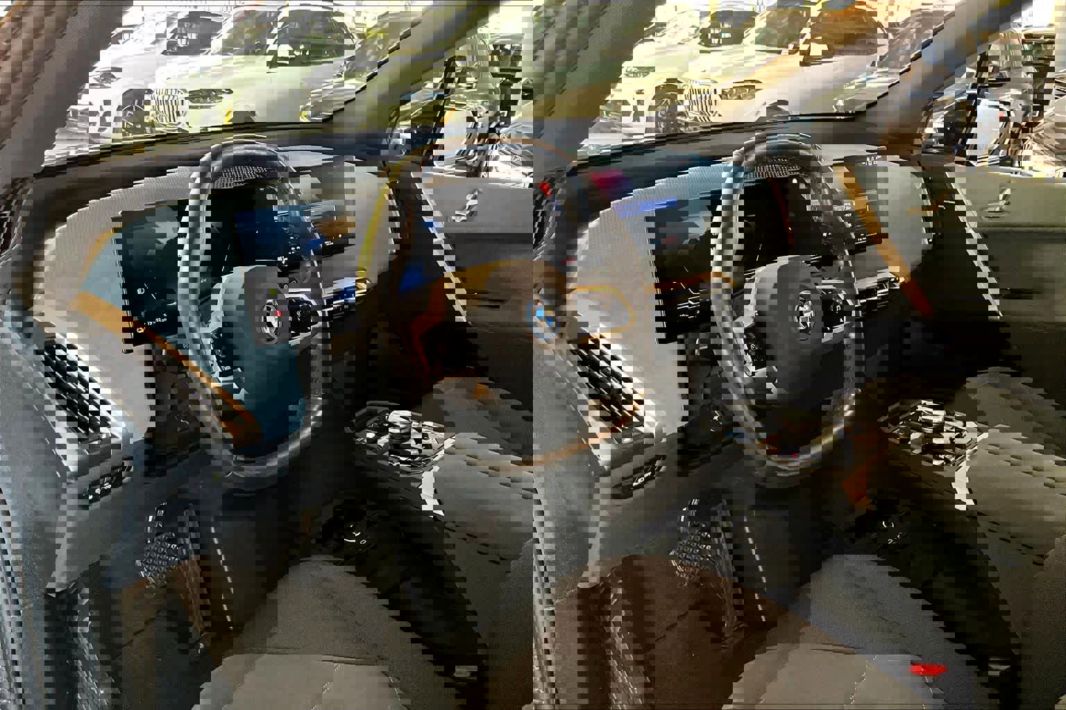 Used 2023 BMW iX xDrive50 w/ Convenience Package image 17