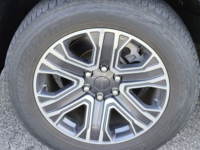 Used 2024 Jeep Wagoneer L Series II image 10