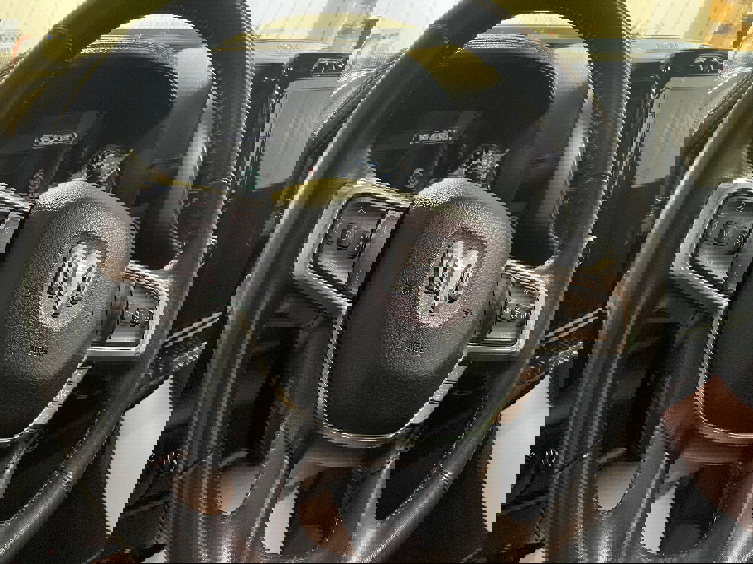 Used 2023 RAM 2500 Laramie w/ Night Edition image 12