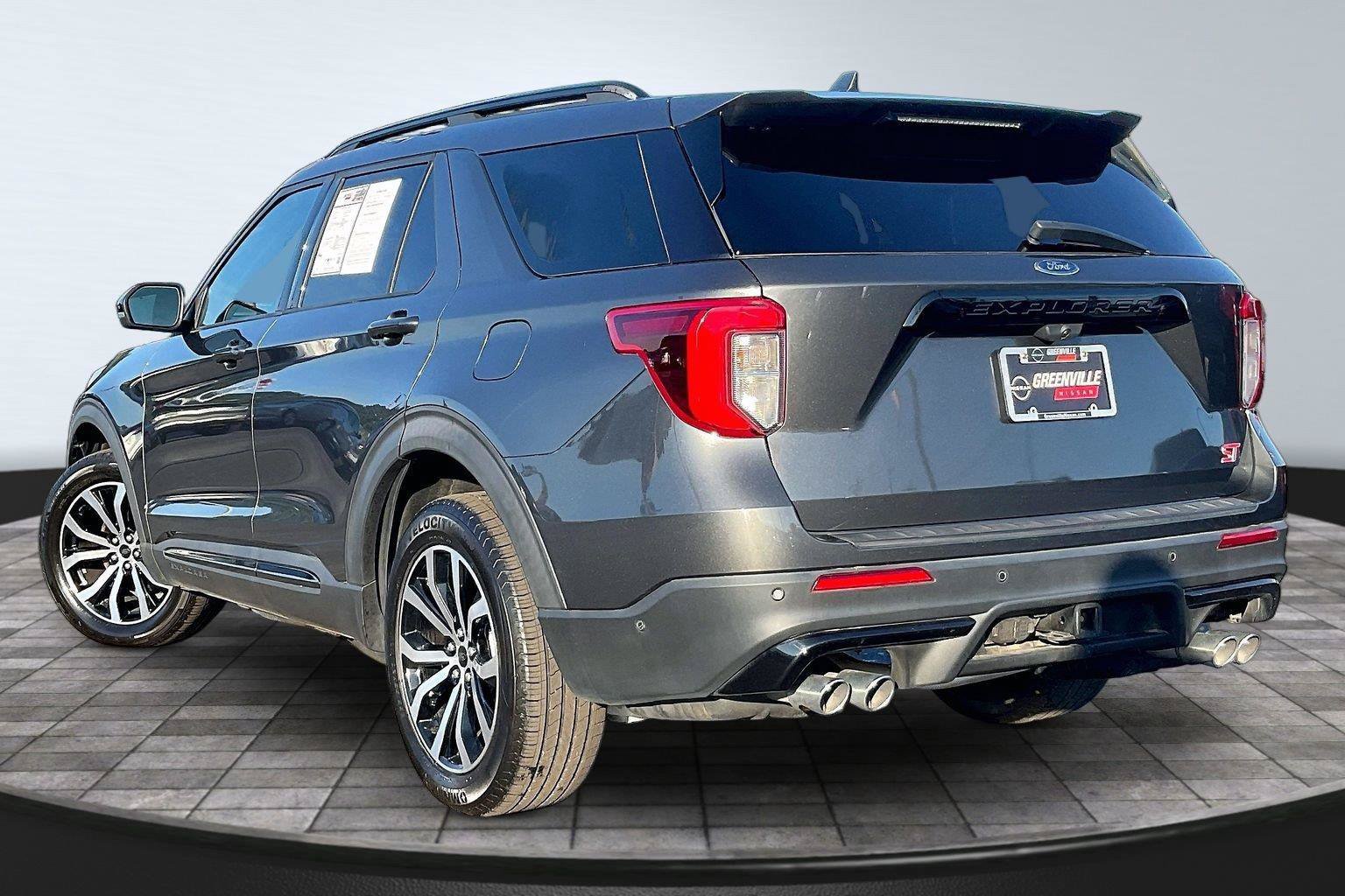 Used 2020 Ford Explorer ST AWD/4WD image 3