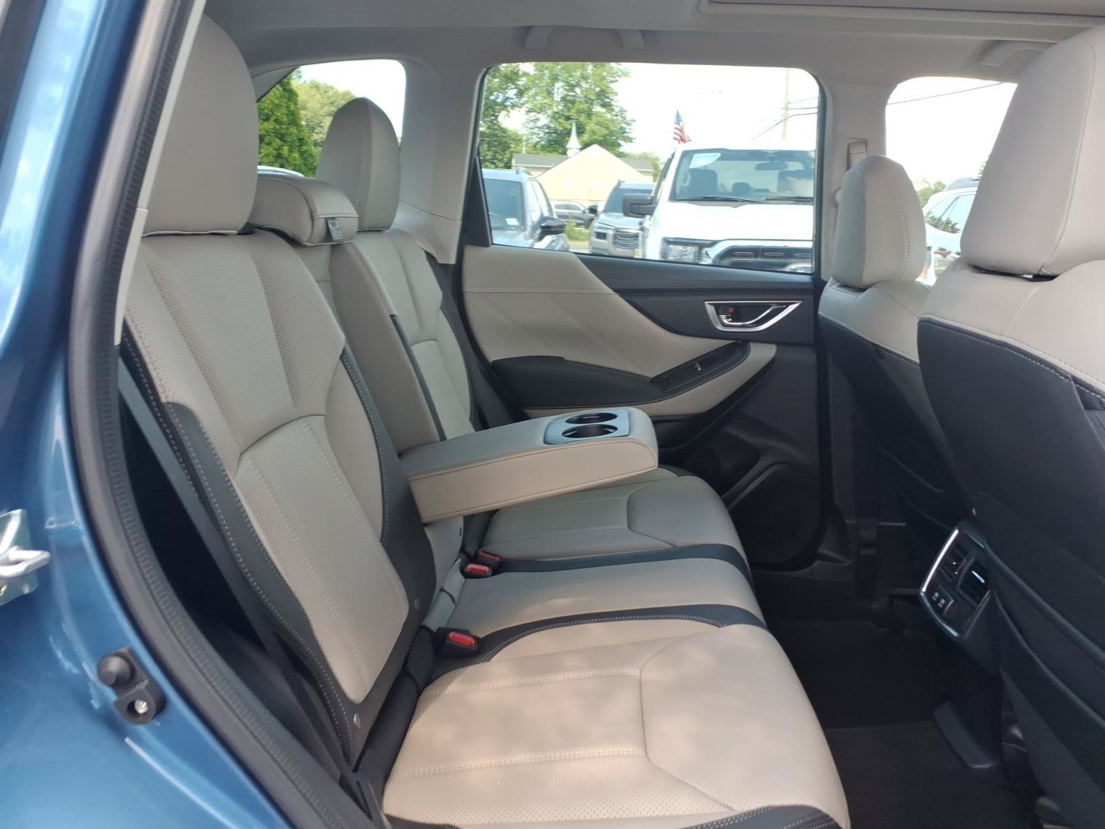 Certified 2023 Subaru Forester Limited AWD/4WD image 12