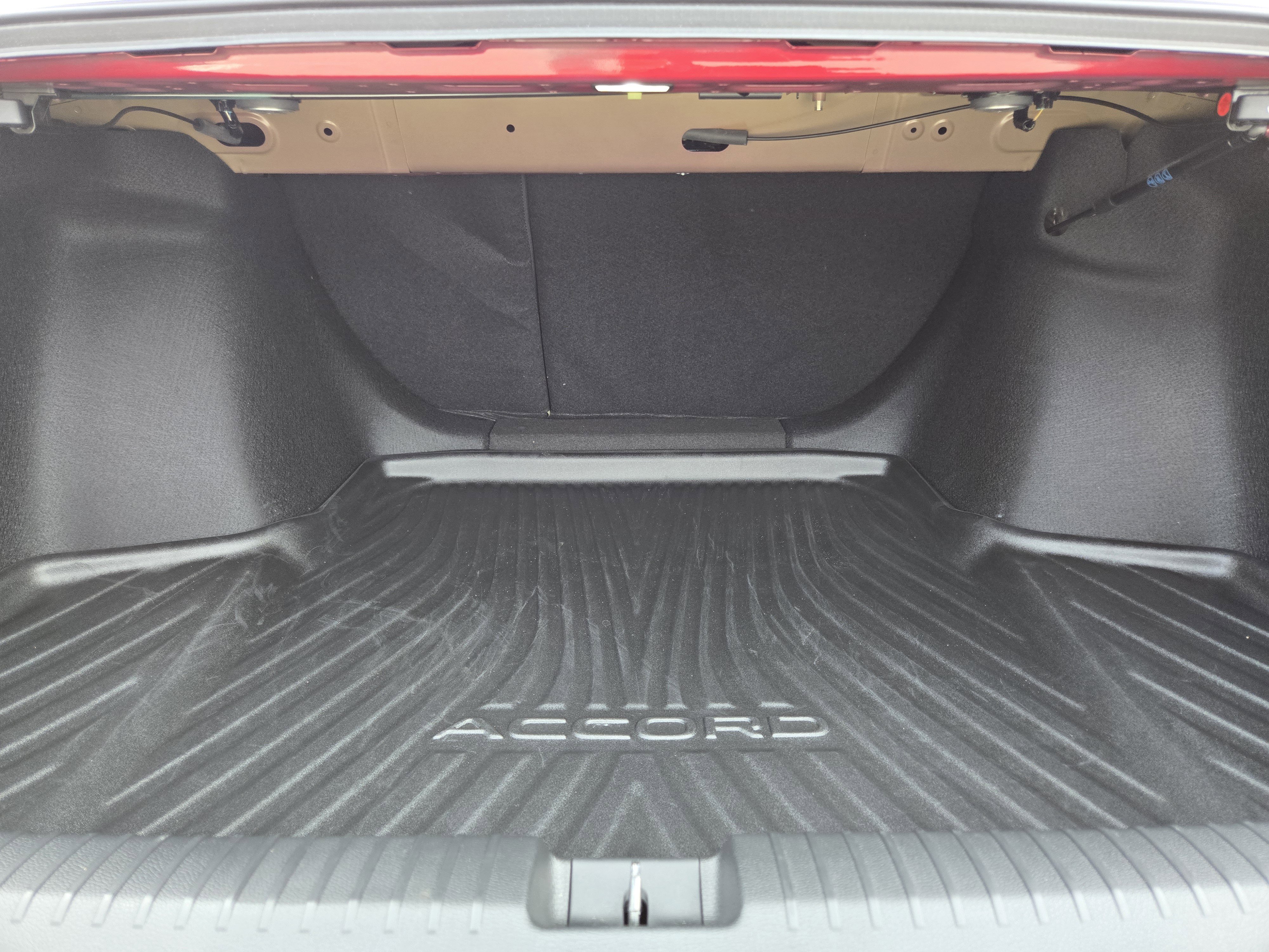 Certified 2025 Honda Accord SE image 26