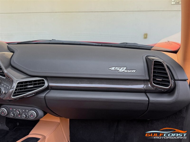 Used 2014 Ferrari 458 Spider RWD image 34