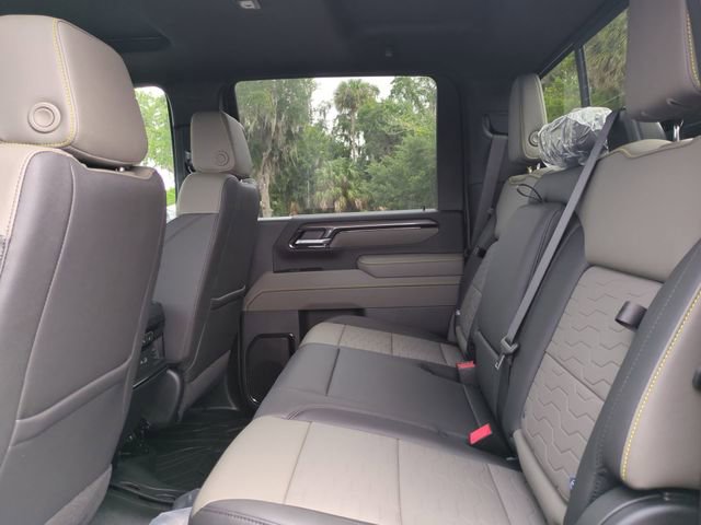 New 2026 Chevrolet Silverado 2500 ZR2 w/ LPO, Dark Essentials Package AWD/4WD image 14