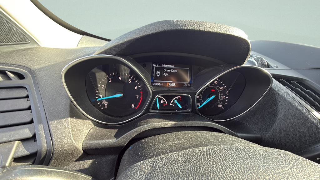 Used 2019 Ford Escape SE image 23