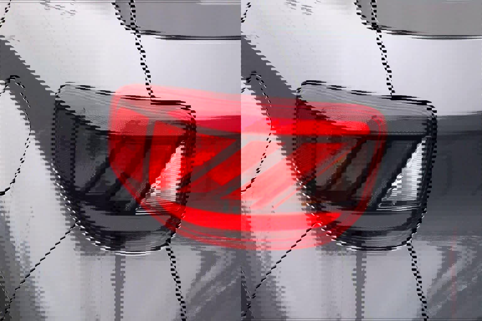 Used 2025 Hyundai Venue SEL image 28