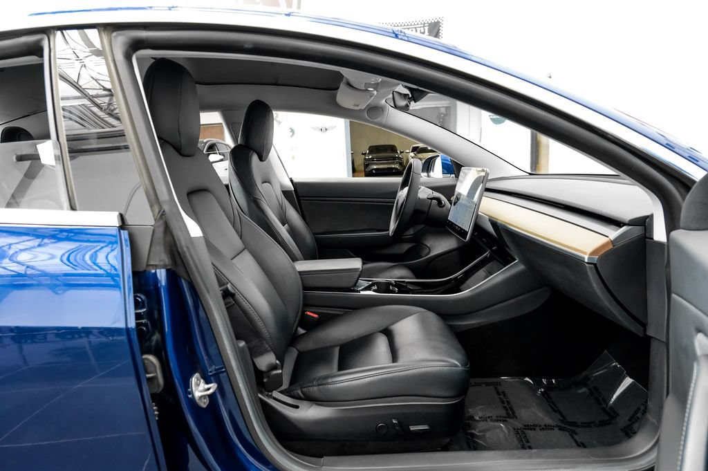 Used 2019 Tesla Model 3 Standard Range Plus RWD image 40