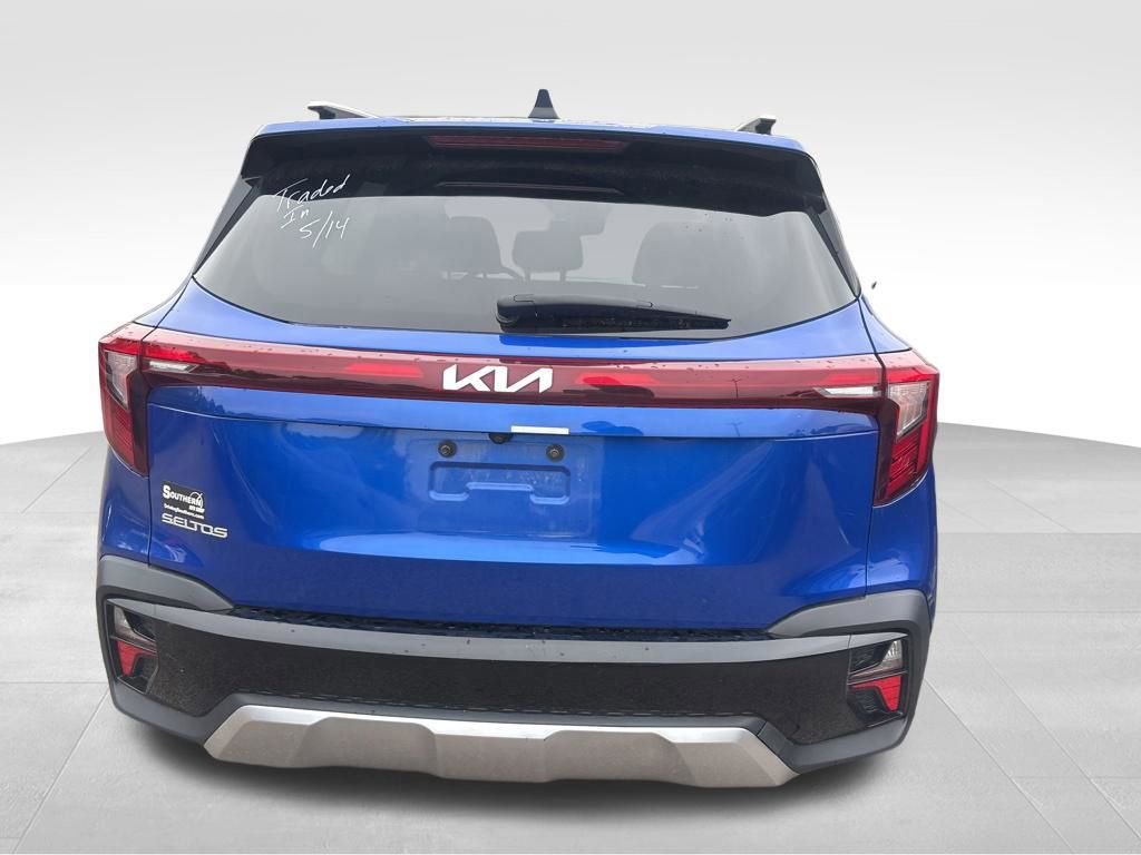 Certified 2024 Kia Seltos S FWD image 9