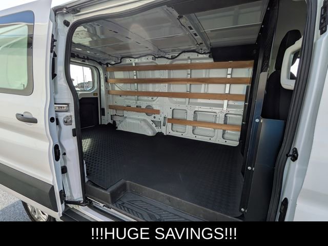 Used 2024 Ford Transit 250 Low Roof w/ Exterior Upgrade Package image 17