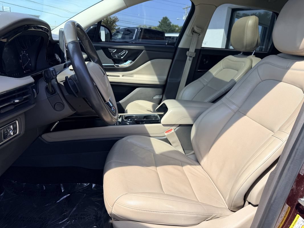 Used 2020 Lincoln Corsair Reserve w/ Equipment Group 201A AWD/4WD image 12