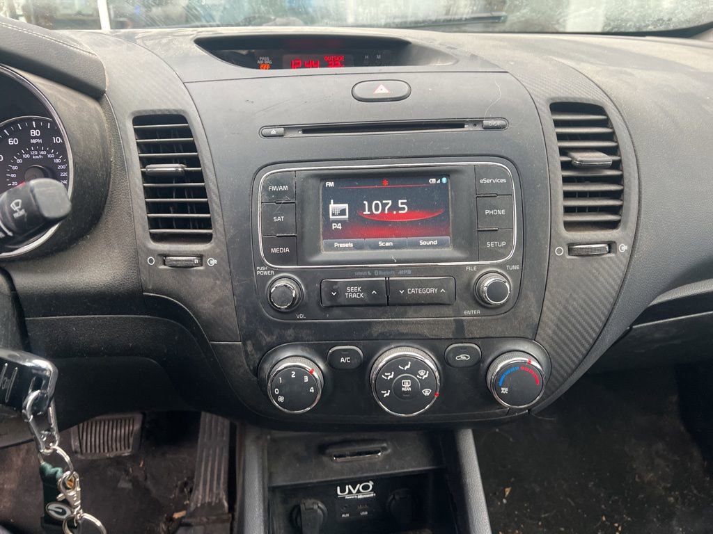 Used 2014 Kia Forte EX image 10