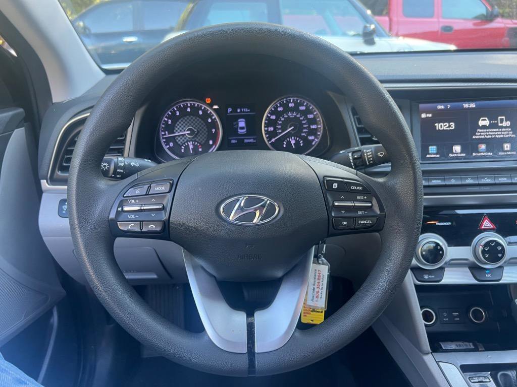 Used 2019 Hyundai Elantra SEL image 27