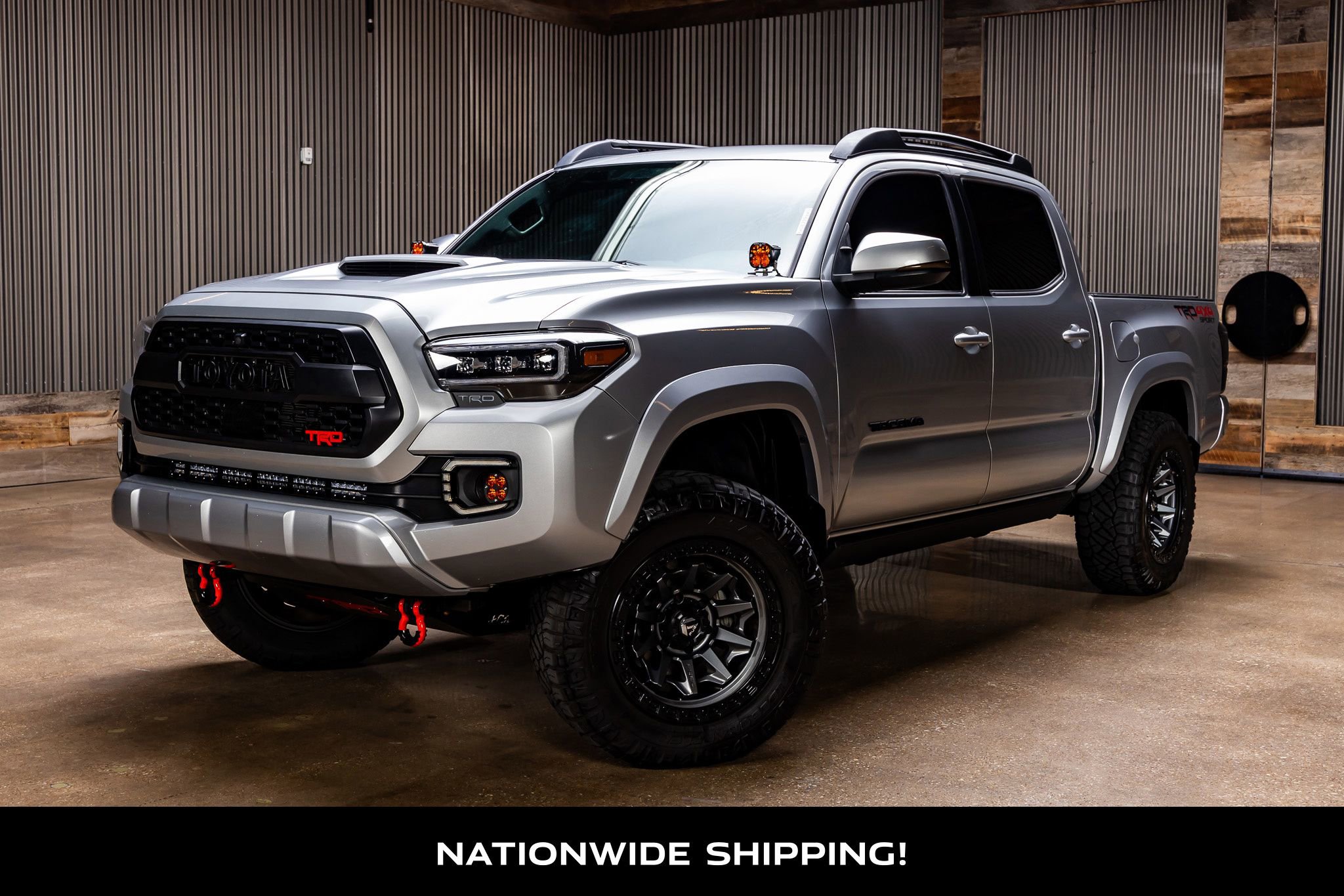 Used 2017 Toyota Tacoma TRD Sport w/ Tow Package (A/T) AWD/4WD image 4