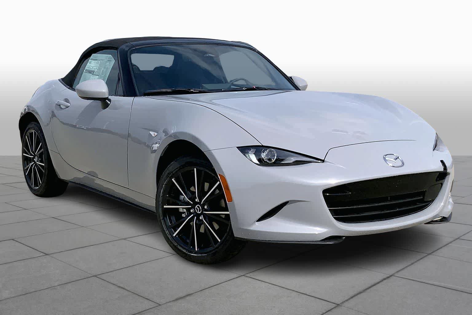 New 2026 MAZDA MX-5 Miata Grand Touring RWD image 2