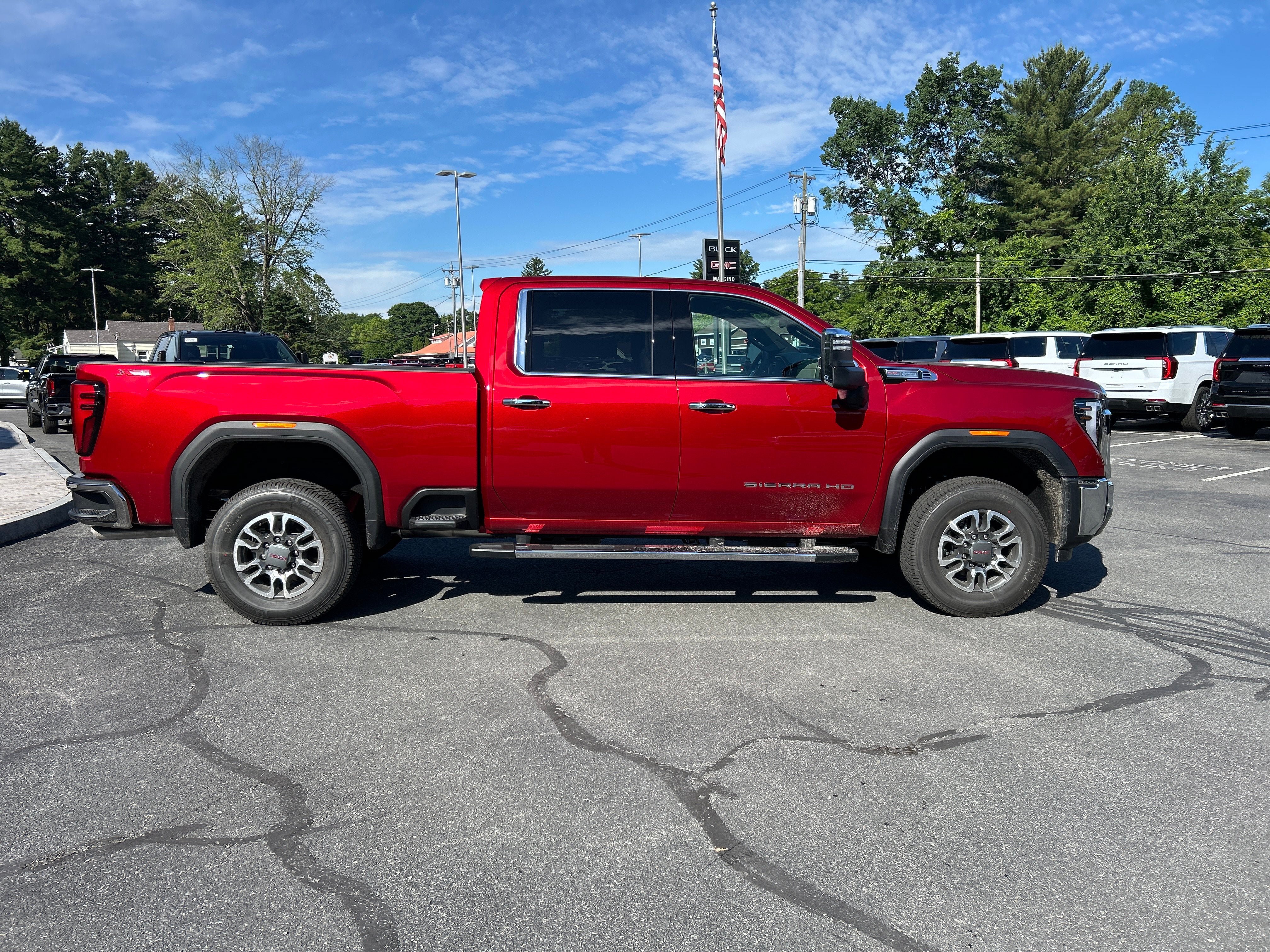 New 2026 GMC Sierra 2500 SLT w/ SLT Premium Package AWD/4WD image 15