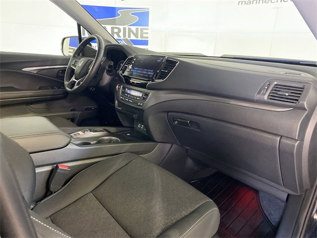 Used 2025 Honda Ridgeline Sport image 33