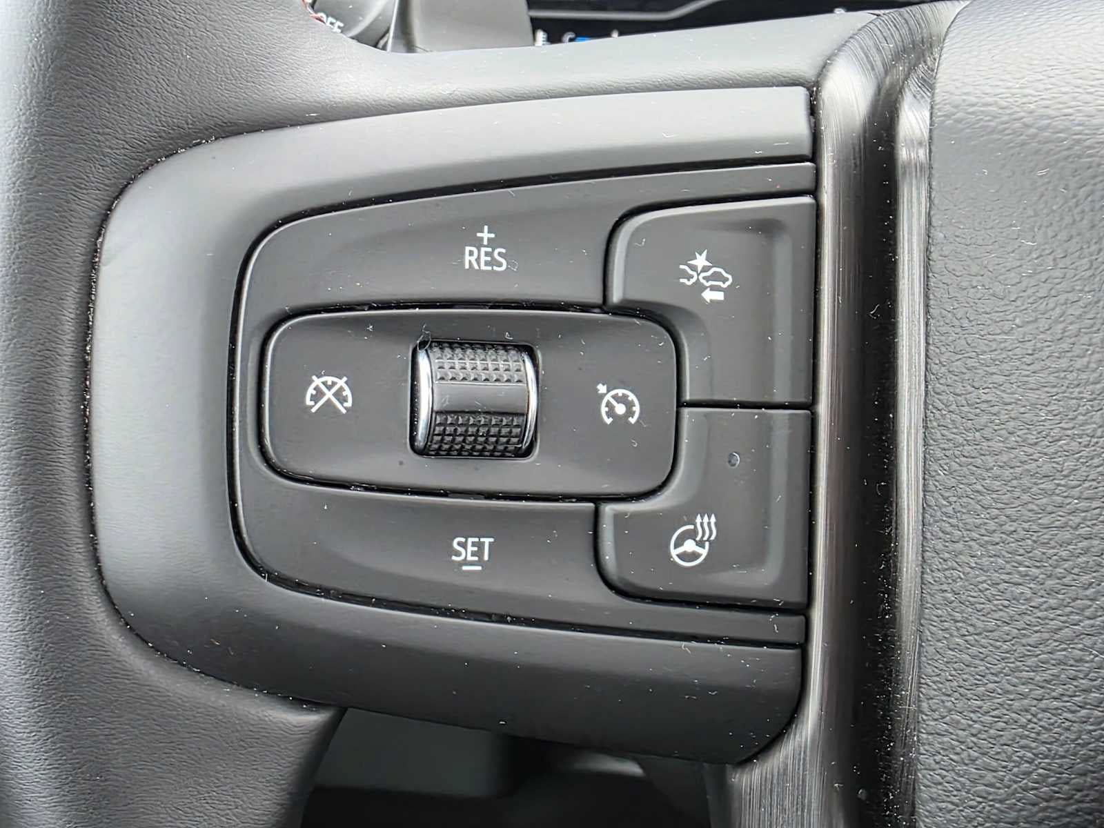 Certified 2024 GMC Sierra 1500 AT4X w/ AT4X AEV Edition AWD/4WD image 32