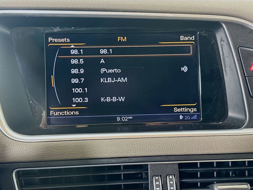 Used 2017 Audi Q5 2.0T Premium Plus w/ Technology Package image 15