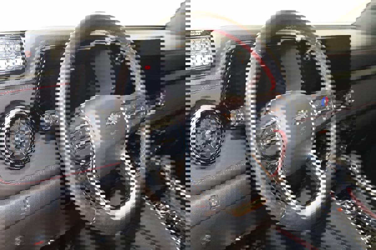 Used 2023 Chevrolet Colorado Z71 image 6