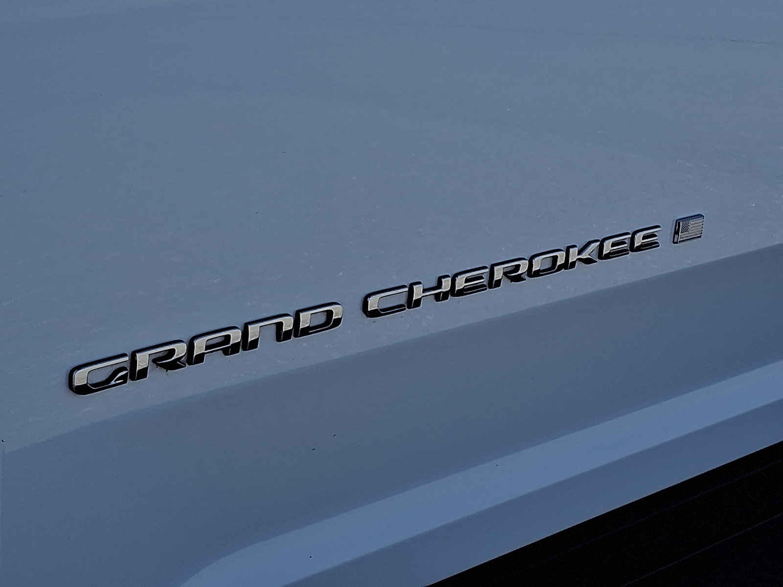 Used 2023 Jeep Grand Cherokee Limited AWD/4WD image 33