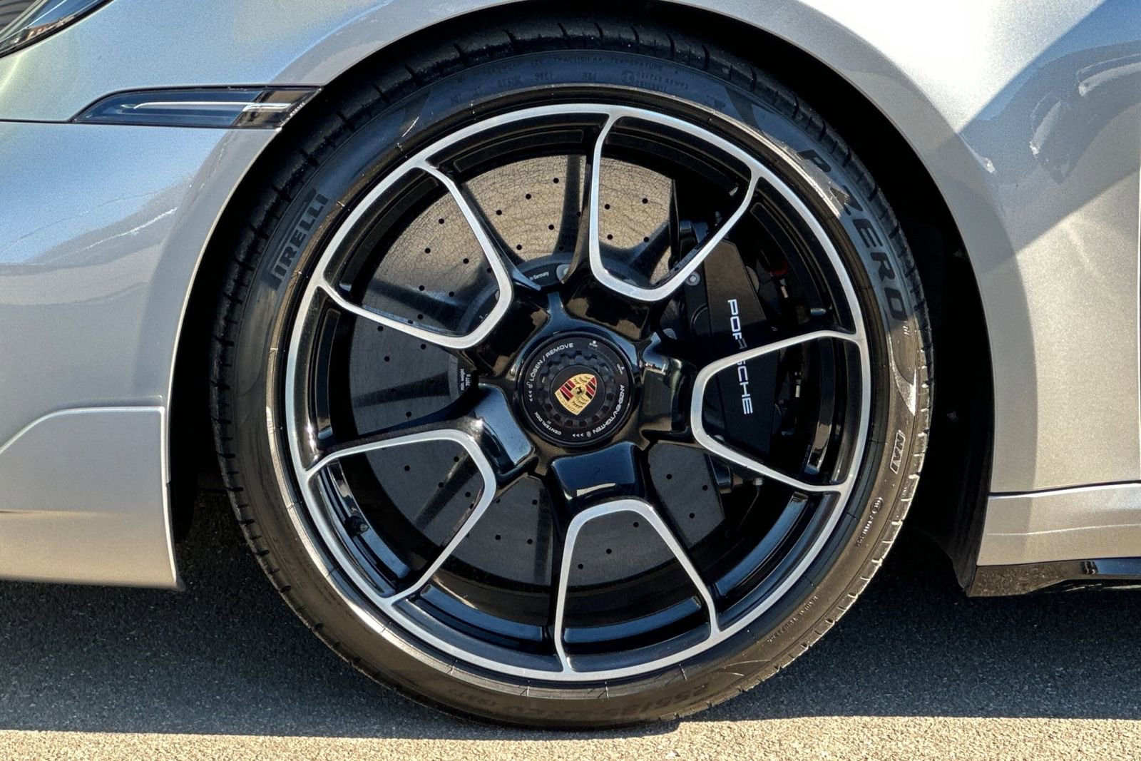 Used 2022 Porsche 911 Turbo S image 43