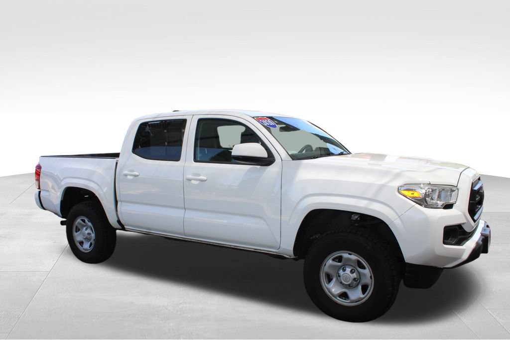 Used 2020 Toyota Tacoma SR AWD/4WD image 19