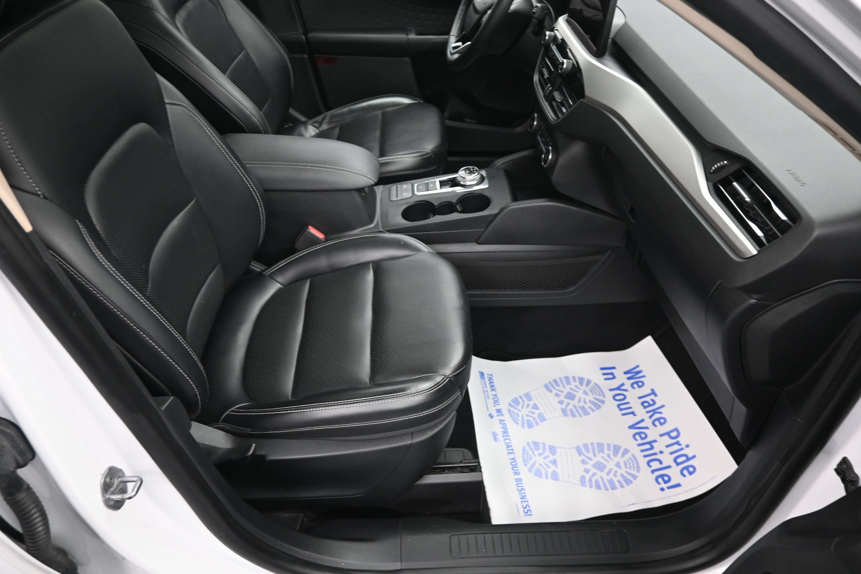 Used 2020 Ford Escape SEL AWD/4WD image 35