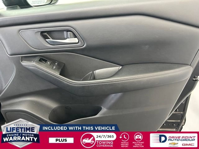 Used 2024 Nissan Rogue SV AWD/4WD image 24