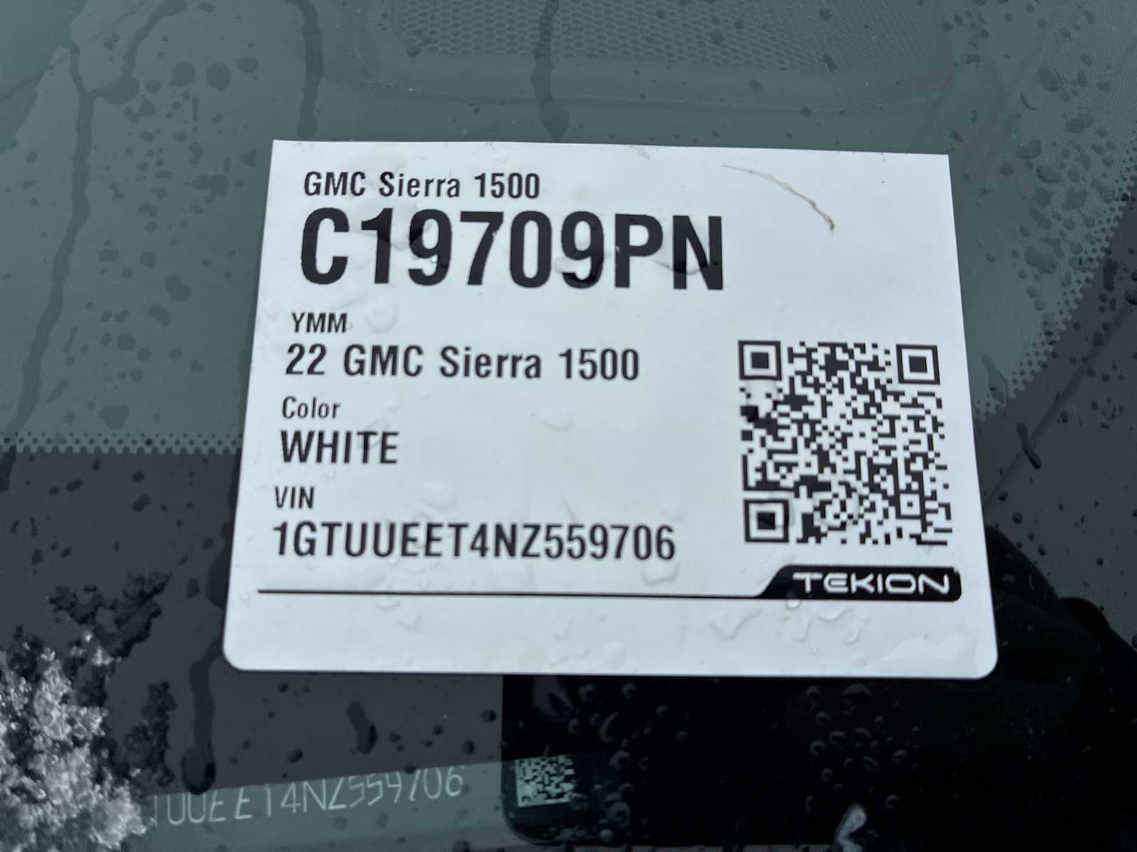 Certified 2022 GMC Sierra 1500 AT4 w/ Technology Package image 40