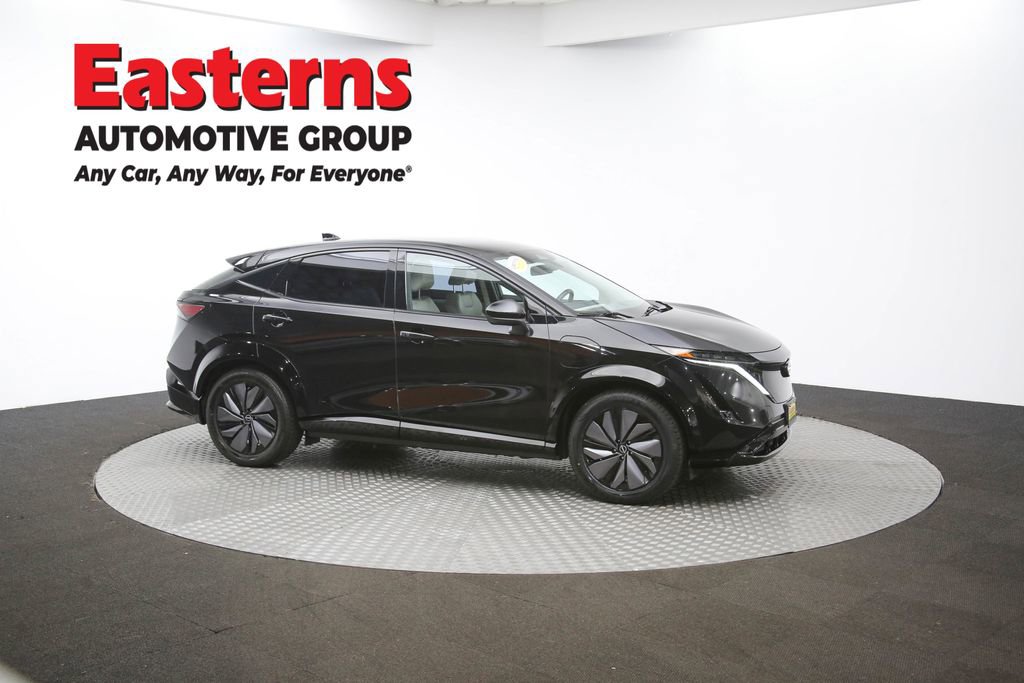 Used 2023 Nissan Ariya AWD image 45