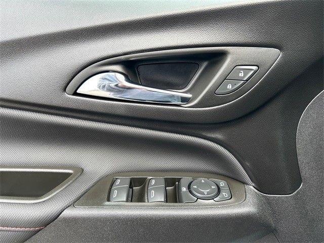 Used 2024 Chevrolet Equinox RS AWD/4WD image 19