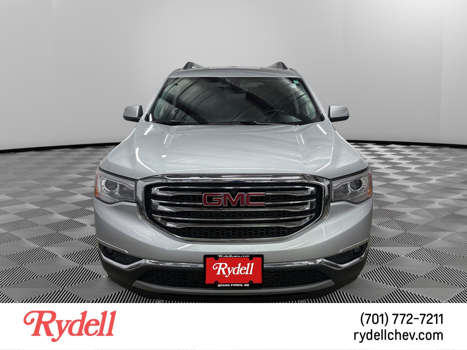 Used 2018 GMC Acadia SLT AWD/4WD image 8