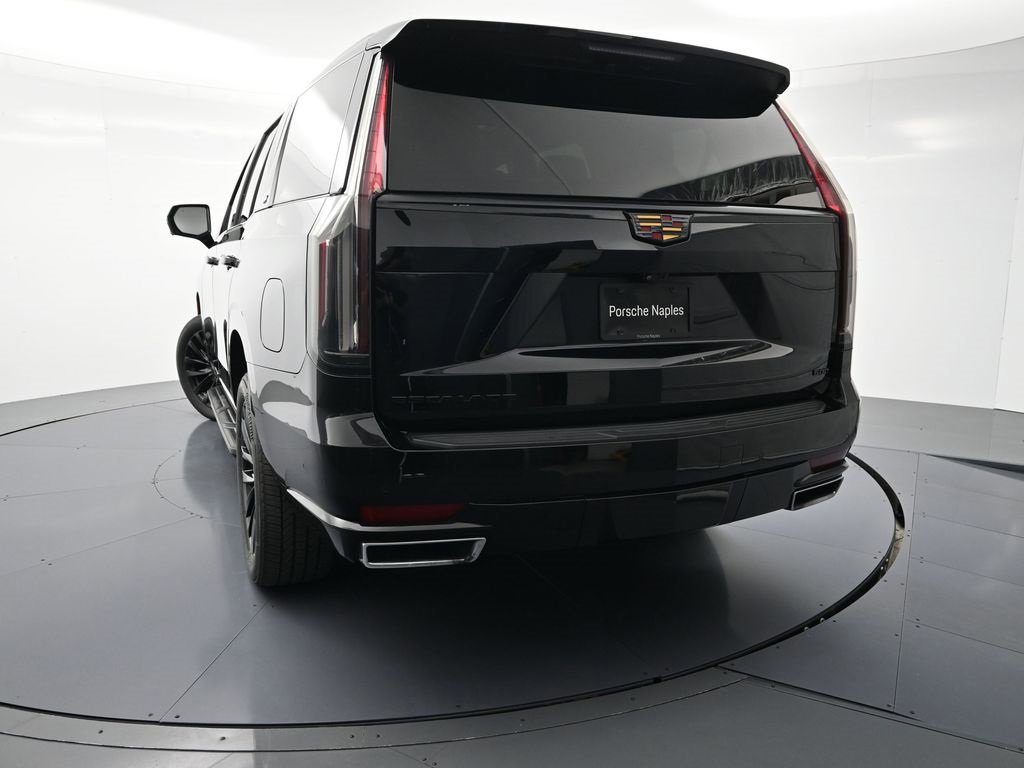Used 2023 Cadillac Escalade Premium Luxury image 27