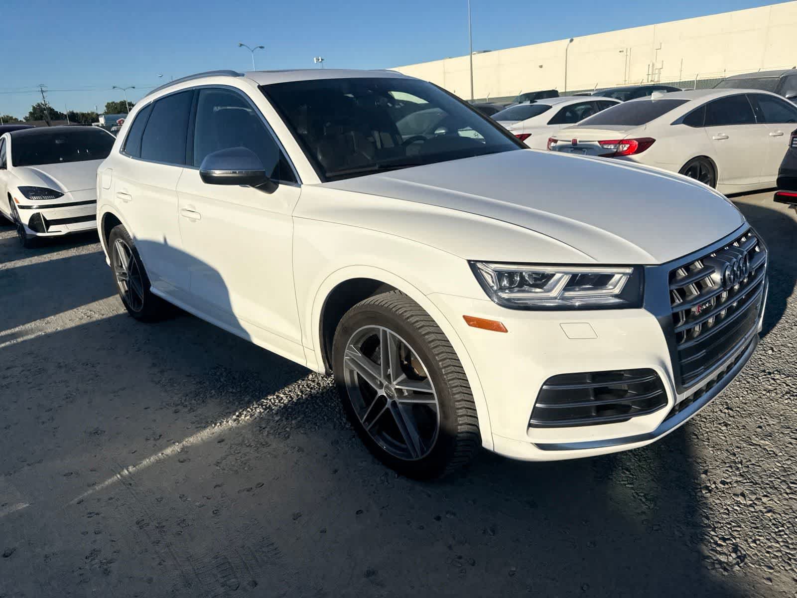 Used 2019 Audi SQ5 Premium w/ Convenience Package AWD/4WD image 3