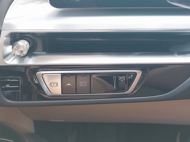 New 2026 Cadillac Lyriq V w/ LPO, Floor Liner Package image 26