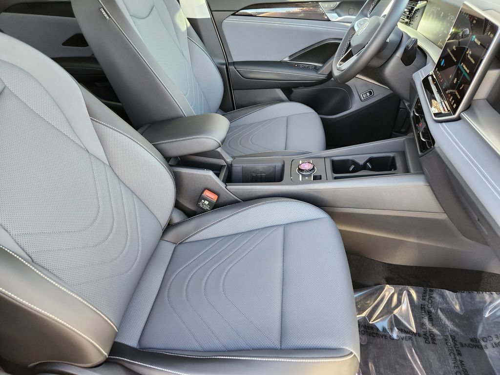 New 2026 Volkswagen Tiguan SE AWD/4WD image 4