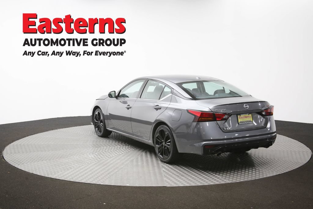 Used 2023 Nissan Altima 2.5 SR FWD image 64