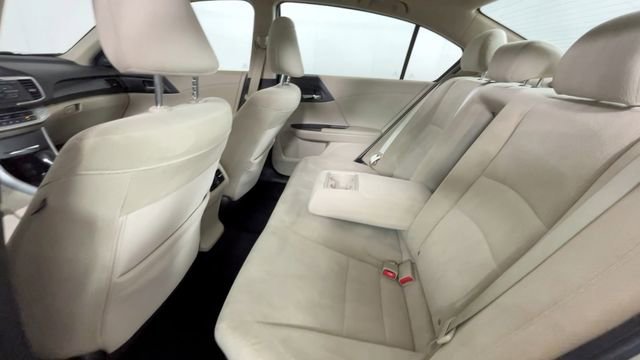 Used 2015 Honda Accord EX image 22
