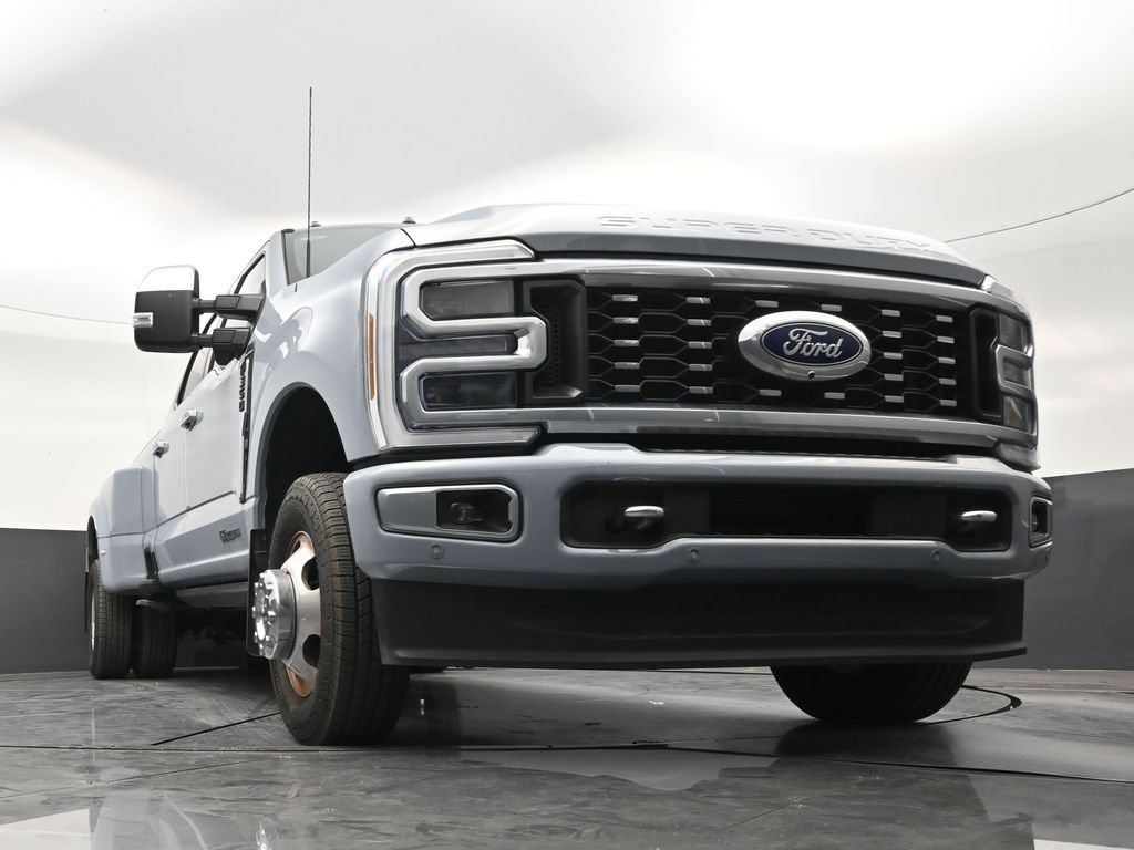Used 2024 Ford F350 Platinum AWD/4WD image 26