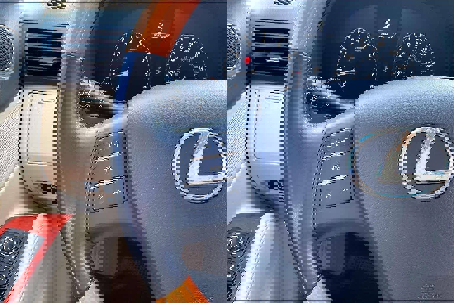 Used 2010 Lexus RX 350 2WD image 23