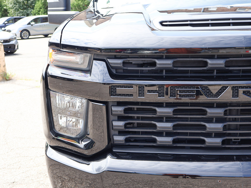 Used 2021 Chevrolet Silverado 2500 Custom w/ Custom Value Package AWD/4WD image 10