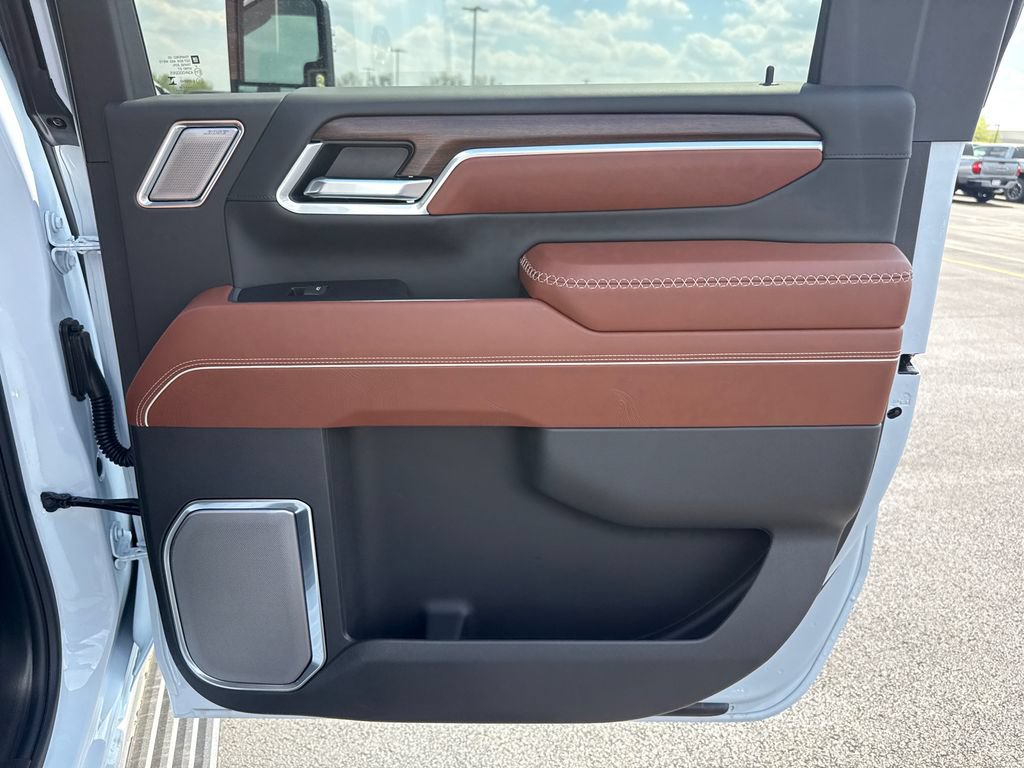 New 2026 GMC Sierra 2500 Denali Ultimate w/ Snow Plow Prep/Camper Package AWD/4WD image 37