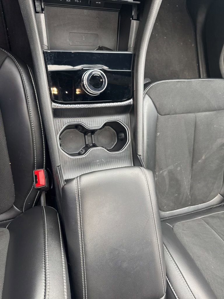 Used 2024 Jeep Grand Cherokee L Altitude image 17