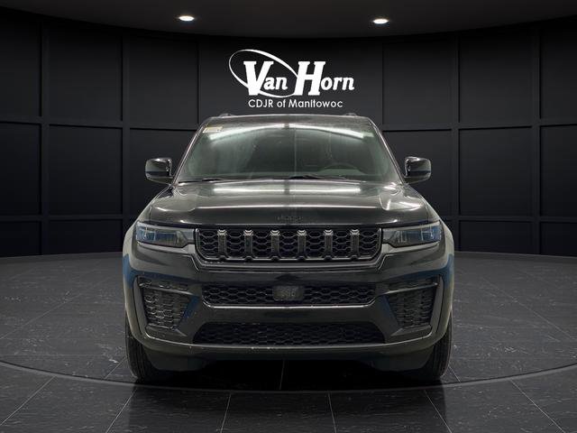 New 2026 Jeep Grand Cherokee Altitude image 12