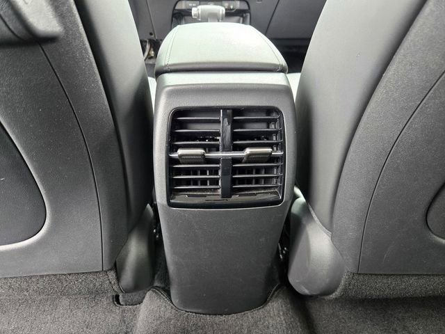 Used 2023 Kia Niro EX Touring image 14