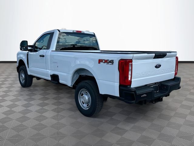 New 2026 Ford F250 XL w/ FX4 Off-Road Package AWD/4WD image 4