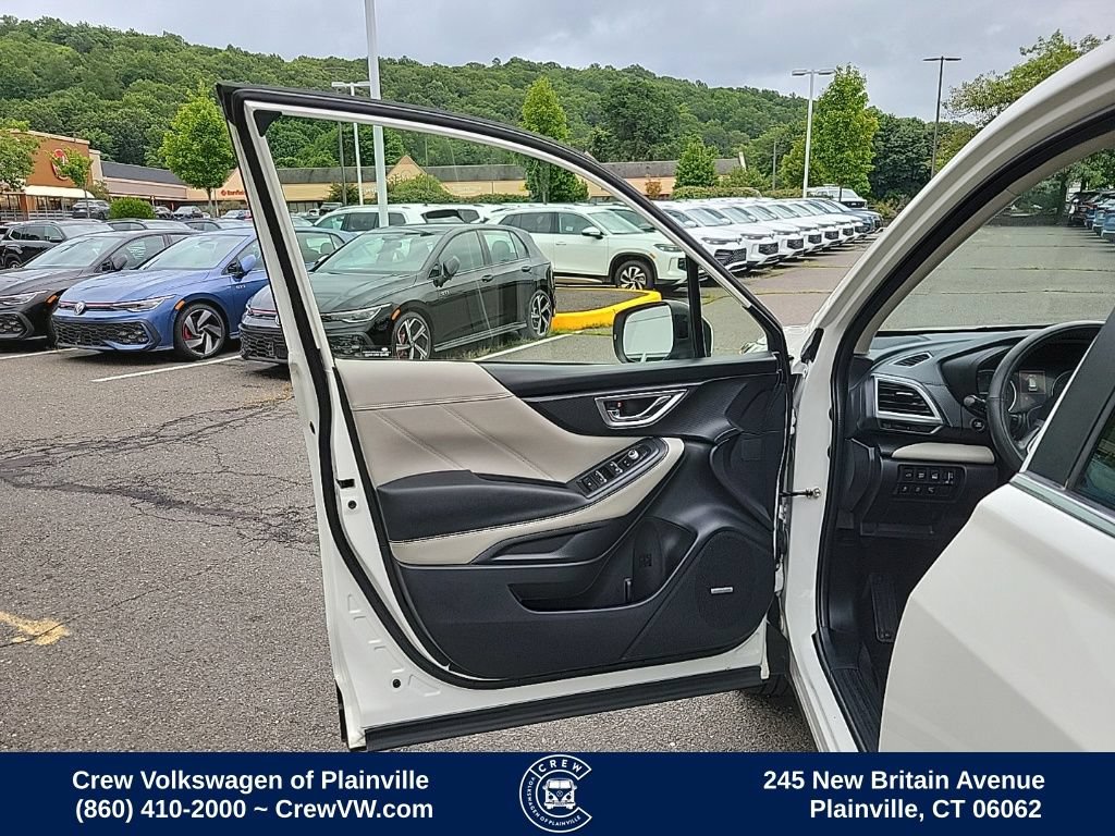 Used 2023 Subaru Forester Limited AWD/4WD image 39