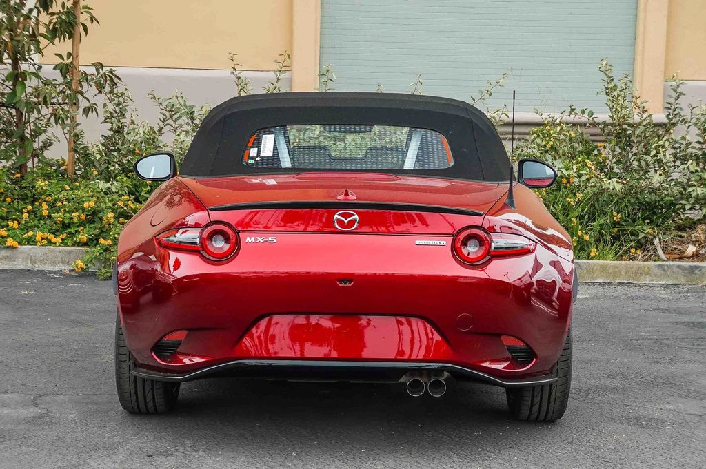 New 2026 MAZDA MX-5 Miata Club w/ Appearance Package RWD image 5