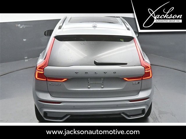 Used 2025 Volvo XC60 B5 Core w/ Climate Package image 46