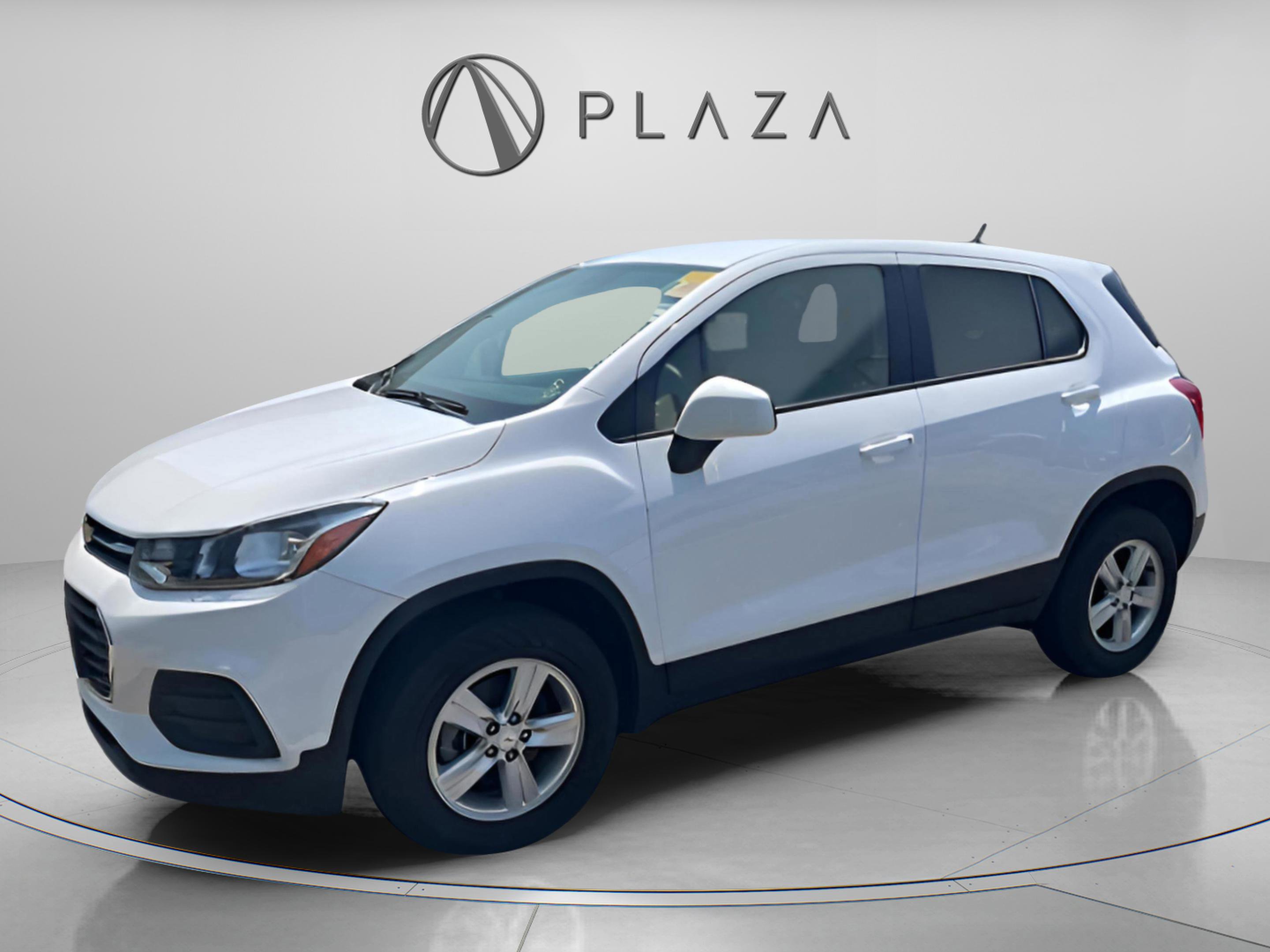 Used 2022 Chevrolet Trax LS w/ Tint and Cruise Package
